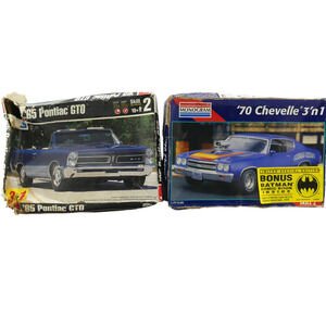 Lot of 2 VintageMonogram 1970 Chevelle & AMT ERTL 1965 Pontiac GTO Model Kits